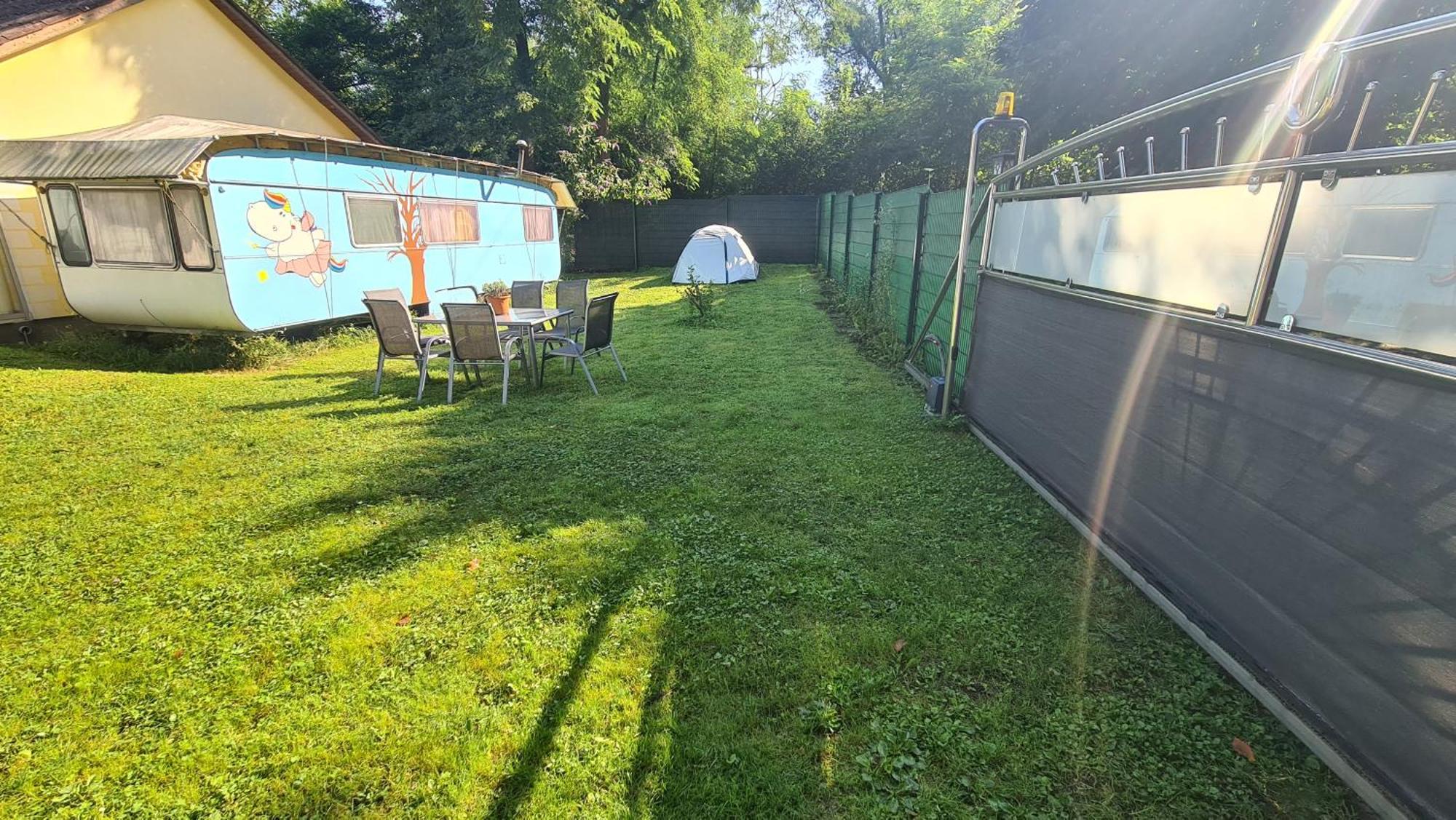 Erlebe Unseren Verein Im Geraeumigen Wohnwagen! Feldkirchen bei Graz Exterior foto